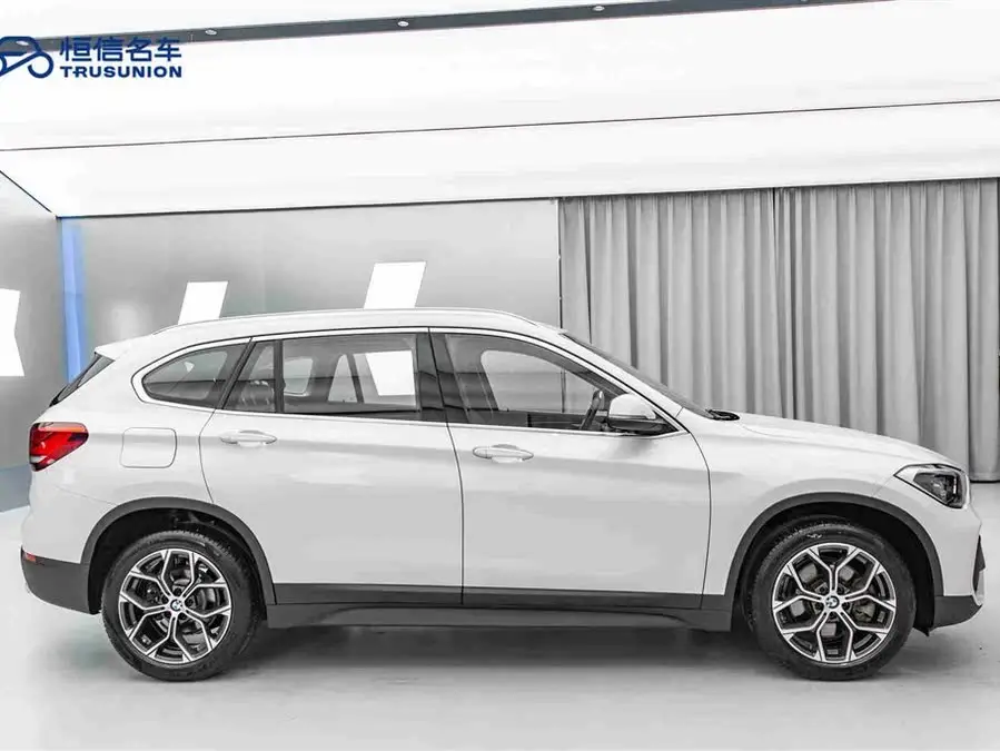 بي إم دبليو X1 2022 طراز sDrive25Li الرائد