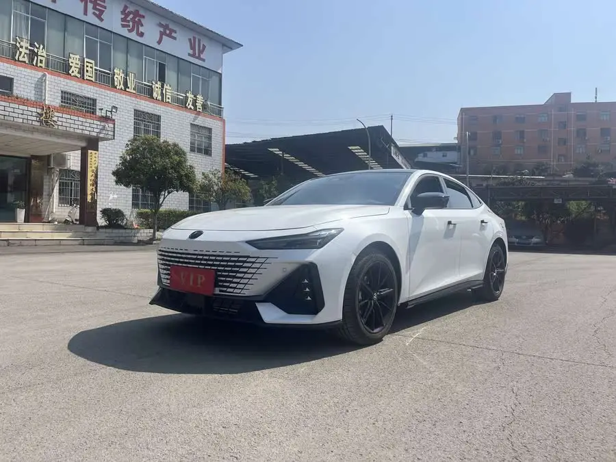Changan UNI-V 2024 1.5T High Energy Version