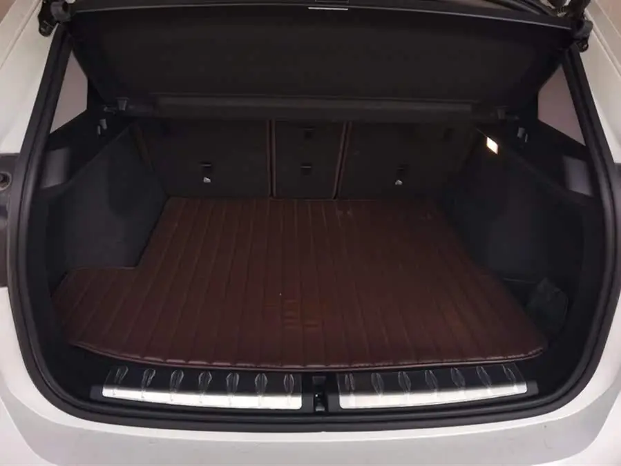 بي إم دبليو X1 2022 sDrive20Li الطراز العصري