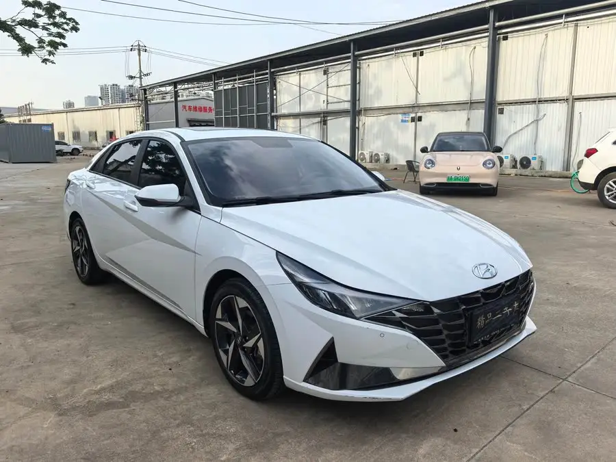 إلنترا 2022 1.5 لتر CVT GLX النخبة