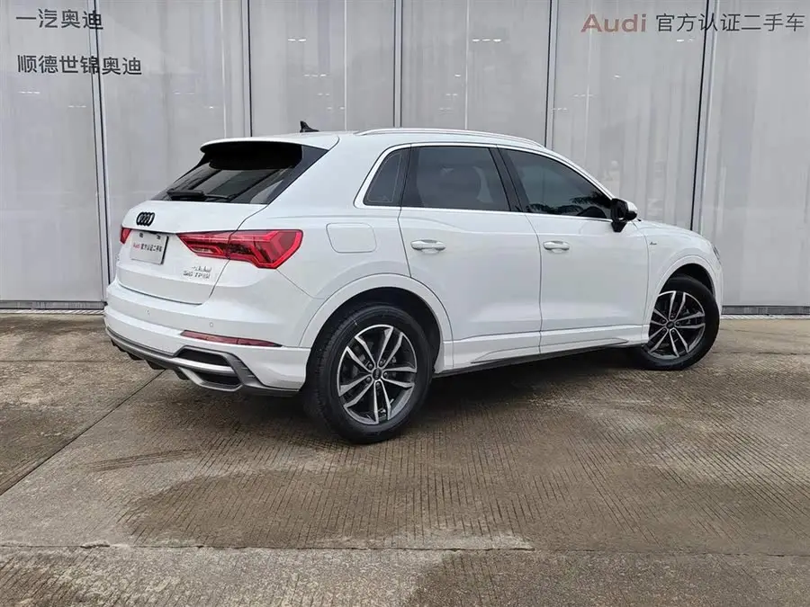 Audi Q3 2022 35 TFSI Sportback