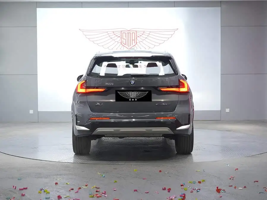 BMW X1 2023 xDrive25Li X Design Package