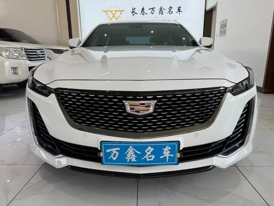 كاديلاك CT5 2021 28T الفاخرة