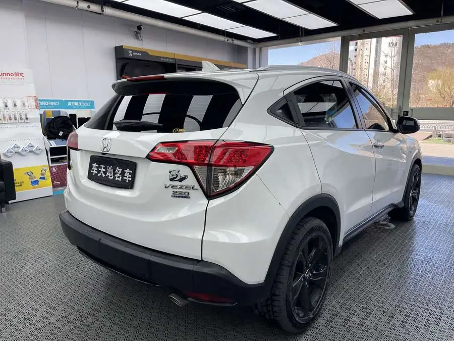 2019 Honda Breeze 220 TURBO CVT Elite Version National V