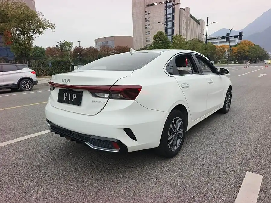 Kia K3 2023 1.5L CVT Luxury Edition