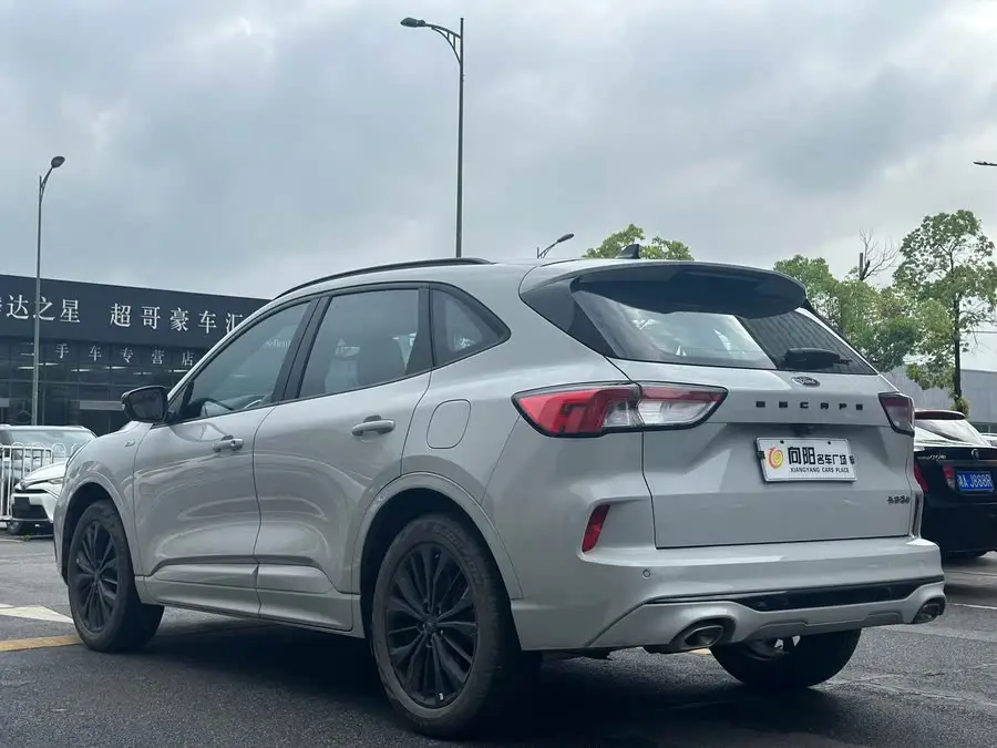 فورد إيدج 2024 إيكوبوست 245 دفع رباعي ST-Line Pro