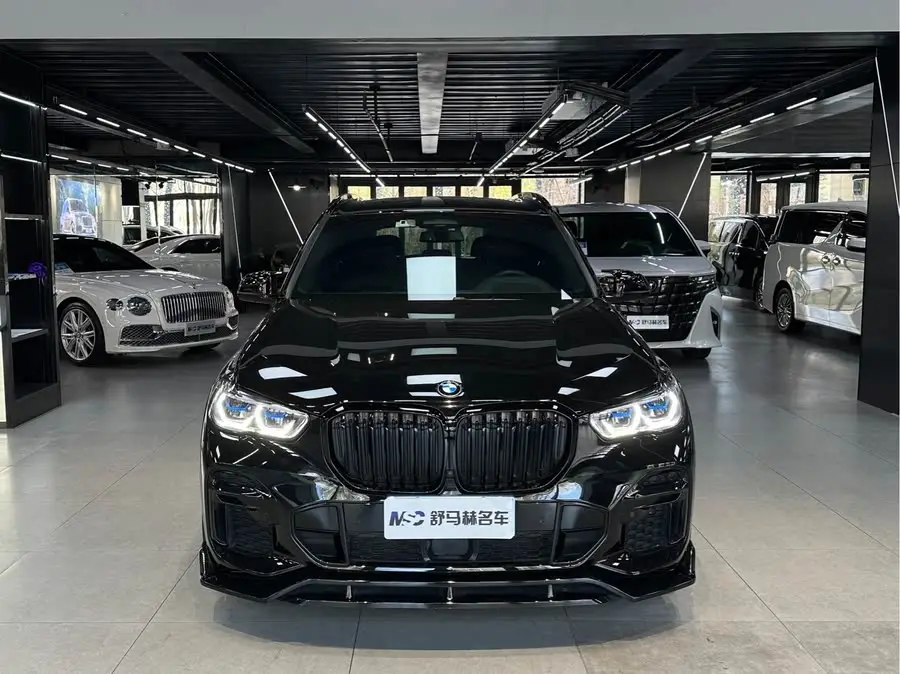 بي إم دبليو X5 موديل 2022 تحديث xDrive 40Li حزمة M الرياضية