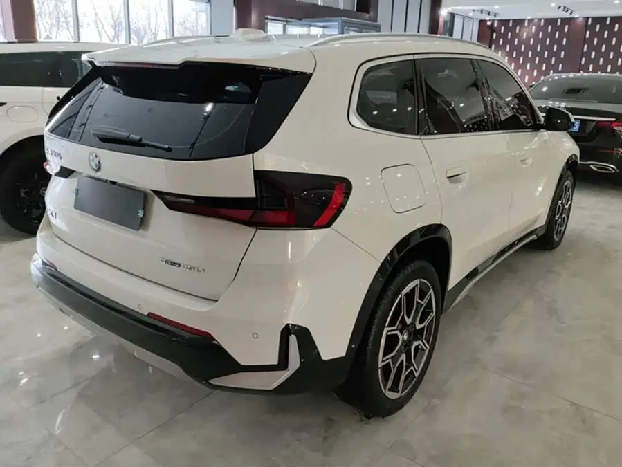 BMW X1 2023 sDrive25Li X Design Package