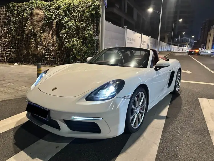Porsche 718 2020 Model Boxster 2.0T