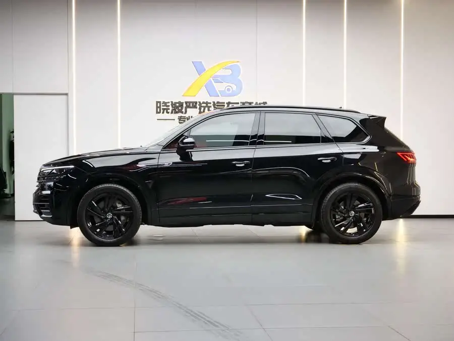 Touareg 2022 3.0 TSI R-Line Black Sport Package