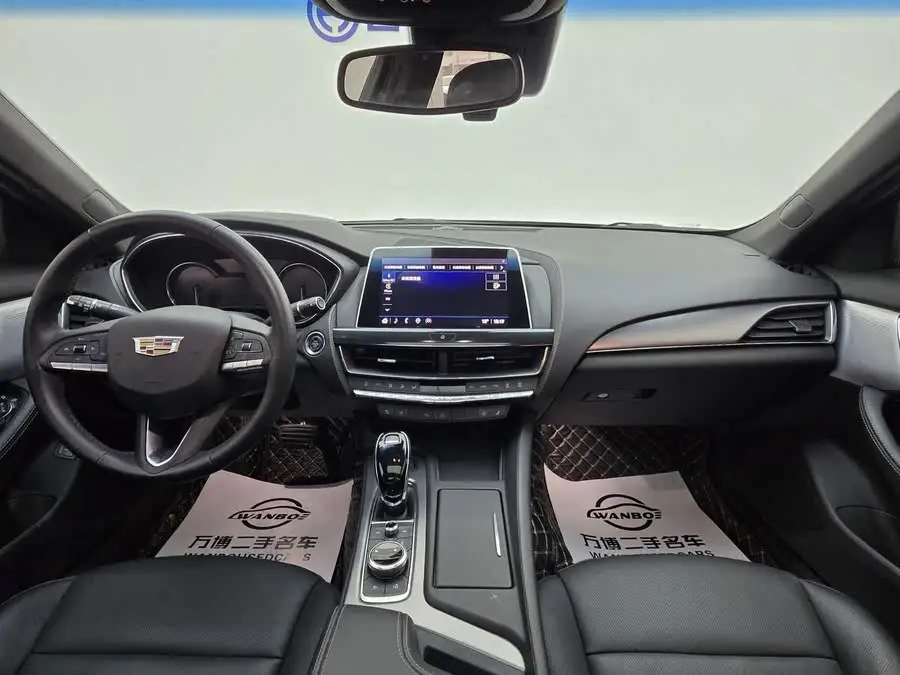 كاديلاك CT5 2022 28T الفاخرة