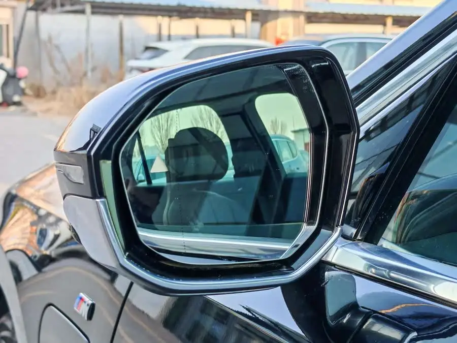 BMW i7 2023 eDrive50L Leading M Sport Package