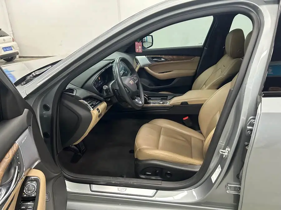 Cadillac CT5 2023 28T Premium