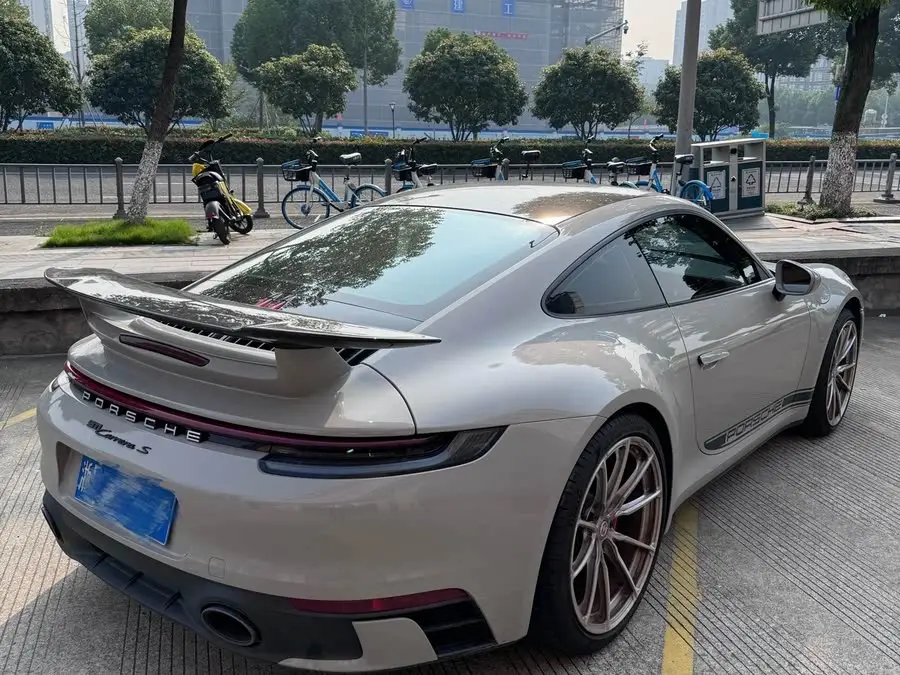 بورش 911 2022 كاريرا S 3.0T