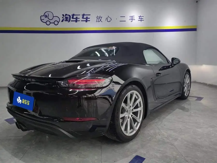 Porsche 718 2020 Model Boxster 2.0T