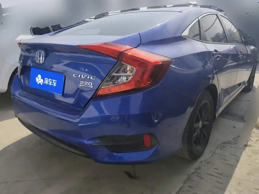 Civic 2019 220TURBO CVT Sport Version National VI