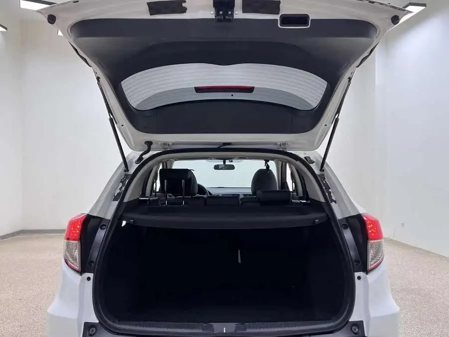 Breeze 2022 1.5L CVT Midnight Edition