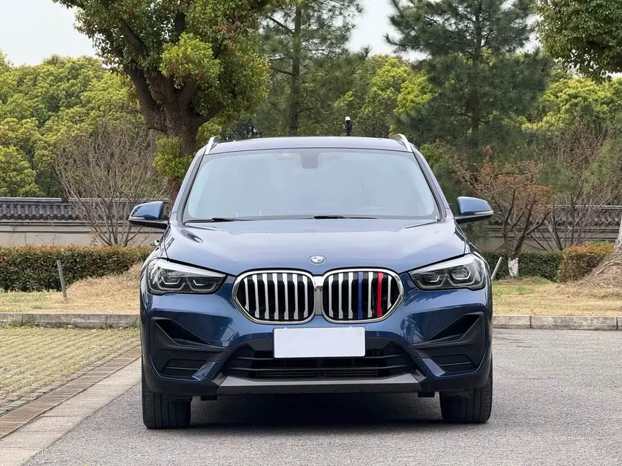 بي إم دبليو X1 2021 sDrive25Li نسخة متقدمة