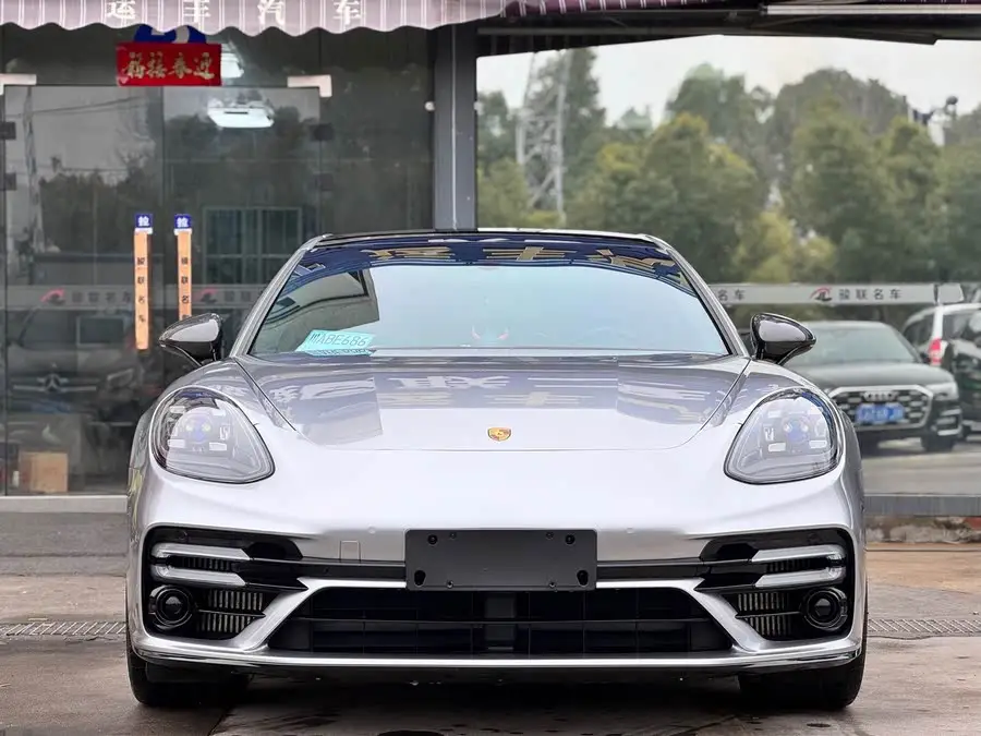 2019 Panamera Executive Long Wheelbase 2.9T