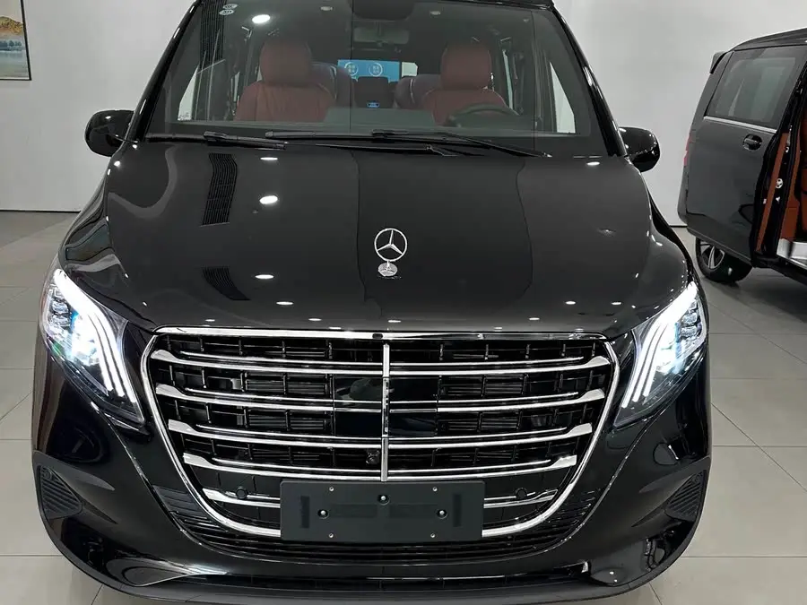 Vito 2024 2.0T Business Edition 7-seater