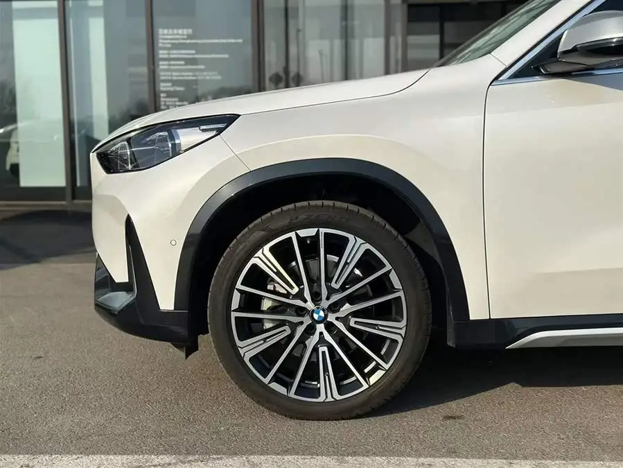 BMW X1 2024 xDrive25Li X Design Package