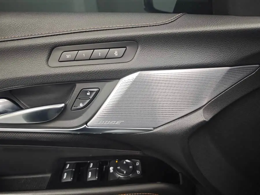 كاديلاك CT4 2020 28T النخبة