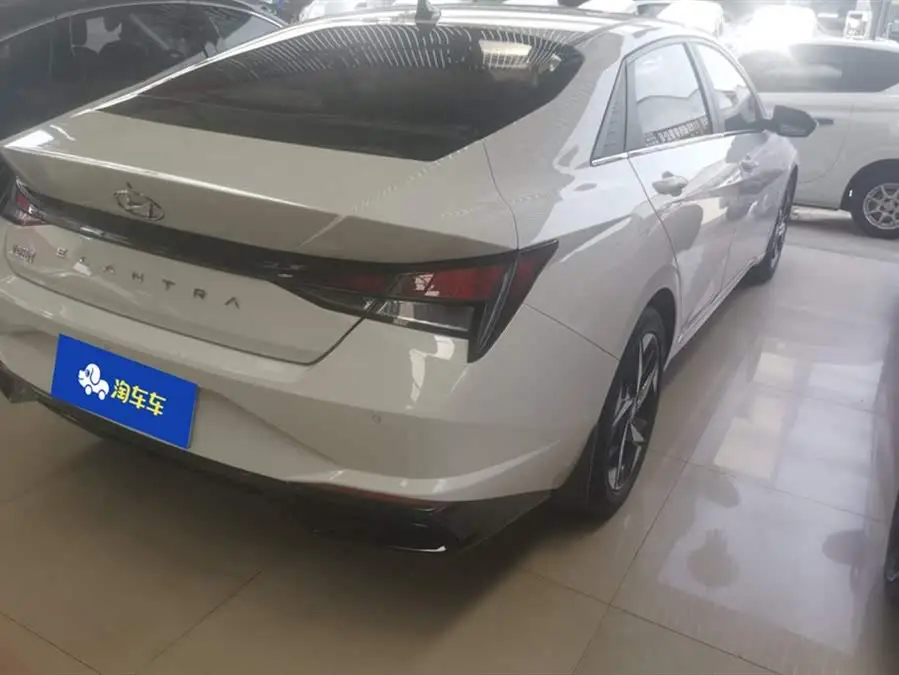 إلنترا 2021 1.5 لتر CVT GLX النسخة النخبوية