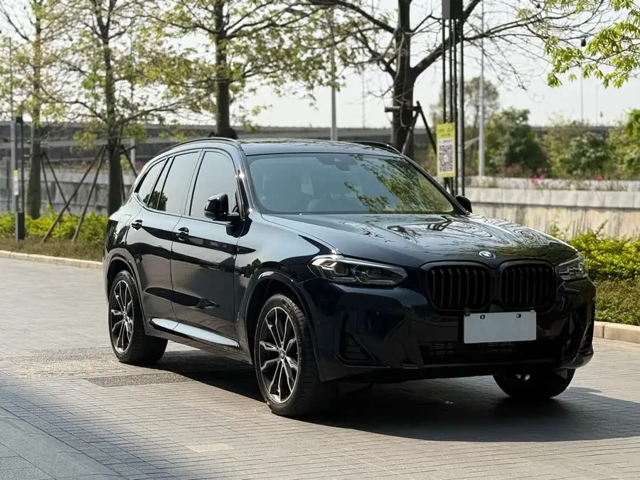 BMW X3 2022 xDrive30i Leading M Night Package