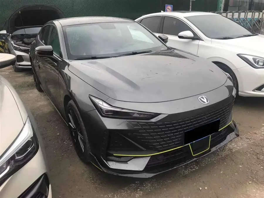 Changan UNI-V 2022 1.5T Excellence