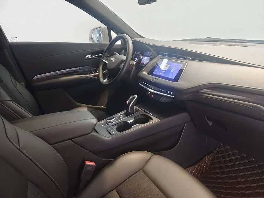 كاديلاك XT4 2020 المحدثة 28T دفع ثنائي تقنية