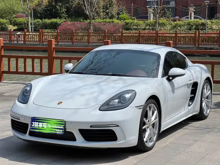 Porsche 718 2020 Cayman 2.0T