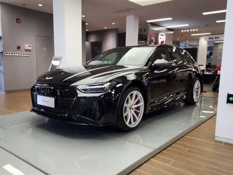 Audi RS 6 2024