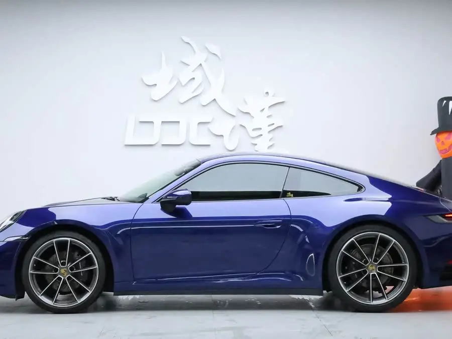 Porsche 911 2020 Carrera 3.0T