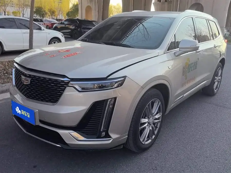 كاديلاك XT6 2022 2.0T فاخرة بنظام الدفع الرباعي لسبعة مقاعد