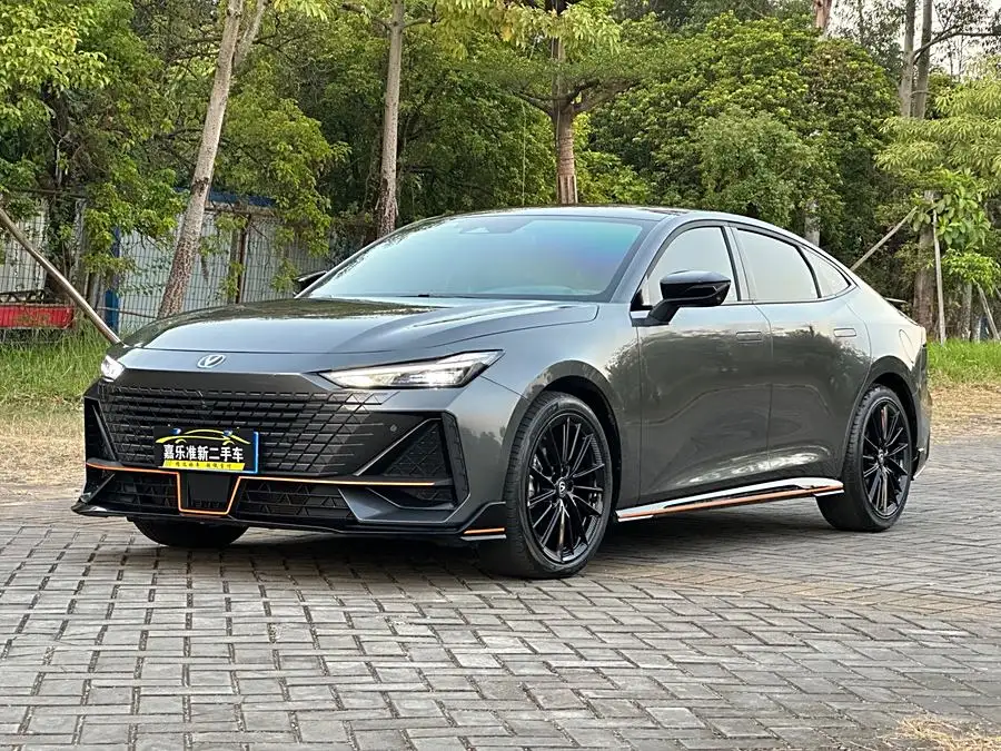 Changan UNI-V 2023 1.5T Sport Edition