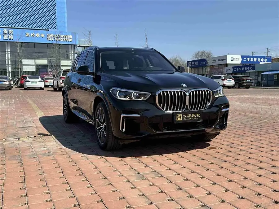 BMW X5 2022 xDrive 30Li Exclusive M Sport Package