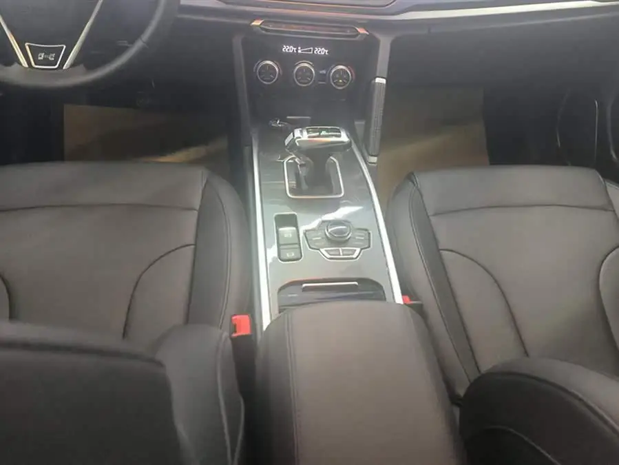 هافال H6 2019 إصدار رياضي 1.5T أوتوماتيكي دفع ثنائي طراز النخبة الوطني VI