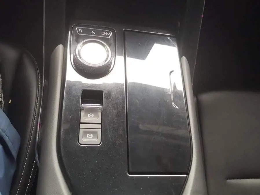 هافال H6 2021 الطراز الجيل الثالث 2.0T دفع رباعي أوتوماتيكي Supreme