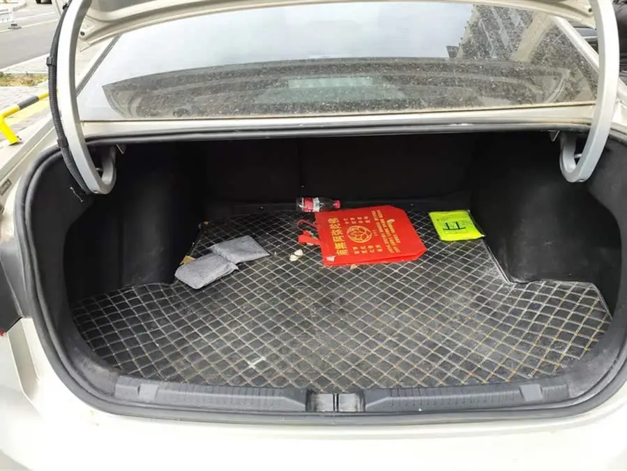 2023 لافيدا 300TSI DSG النسخة الكاملة