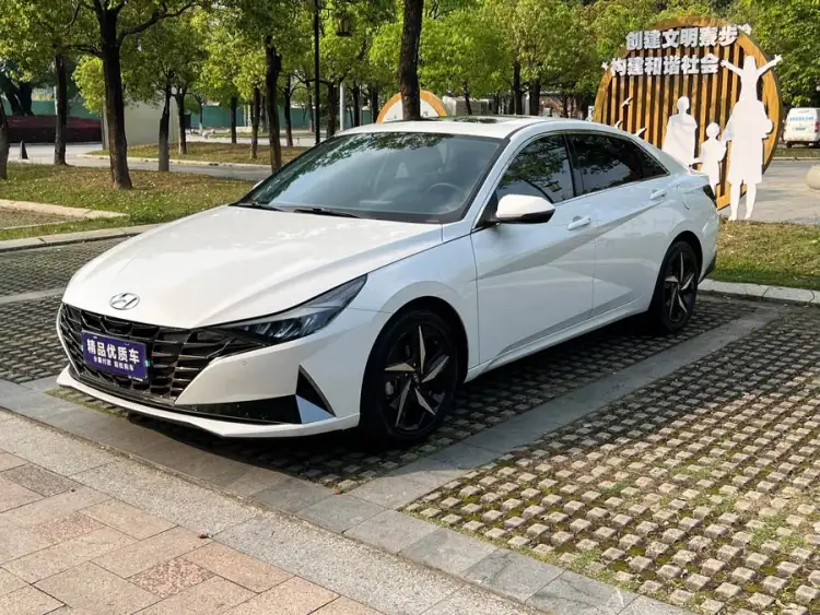 Elantra 2022 1.5L CVT GLX Elite