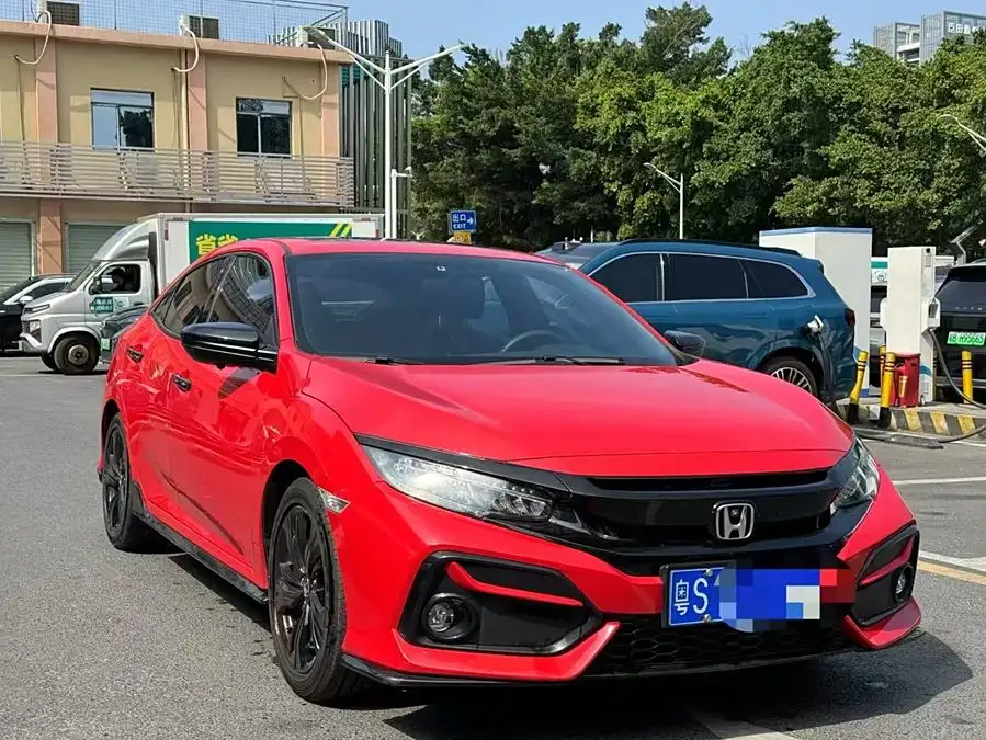 سيفيك 2021 هاتشباك 220تيربو CVT تحكم رائع