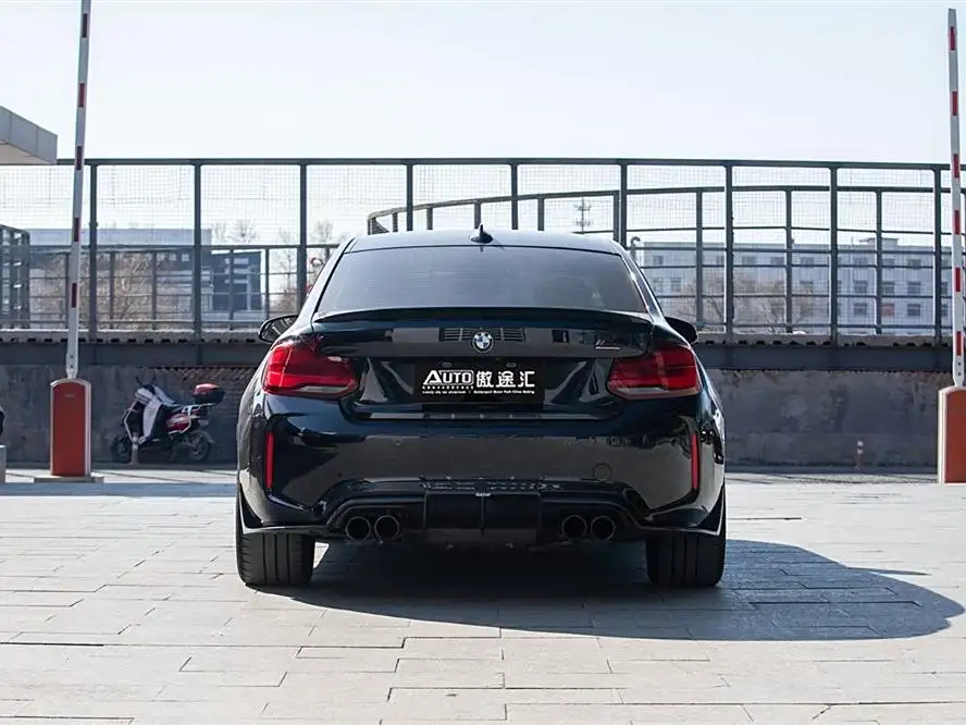 بي إم دبليو M2 2018 طراز M2 ثندرد إديشن