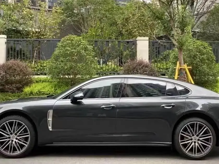 2019 Porsche Panamera 4 Executive 2.9T