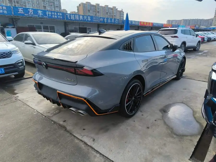 Changan UNI-V 2022 1.5T Sport Edition