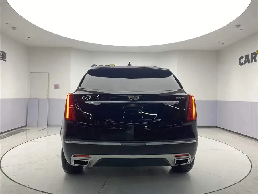 كاديلاك XT5 2021 28T دفع رباعي فاخر