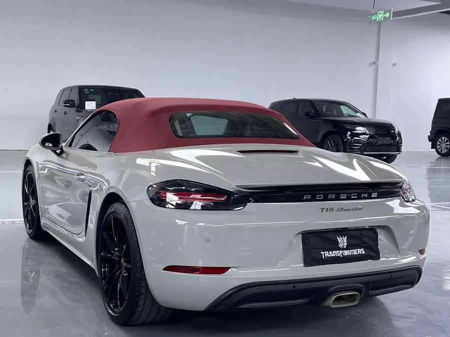 Porsche 718 2022 Model Boxster 2.0T