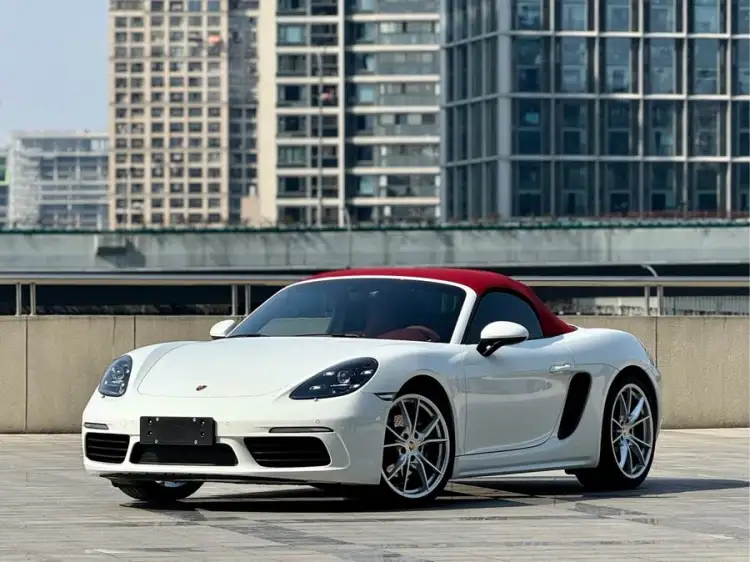 Porsche 718 2022 Model Boxster 2.0T