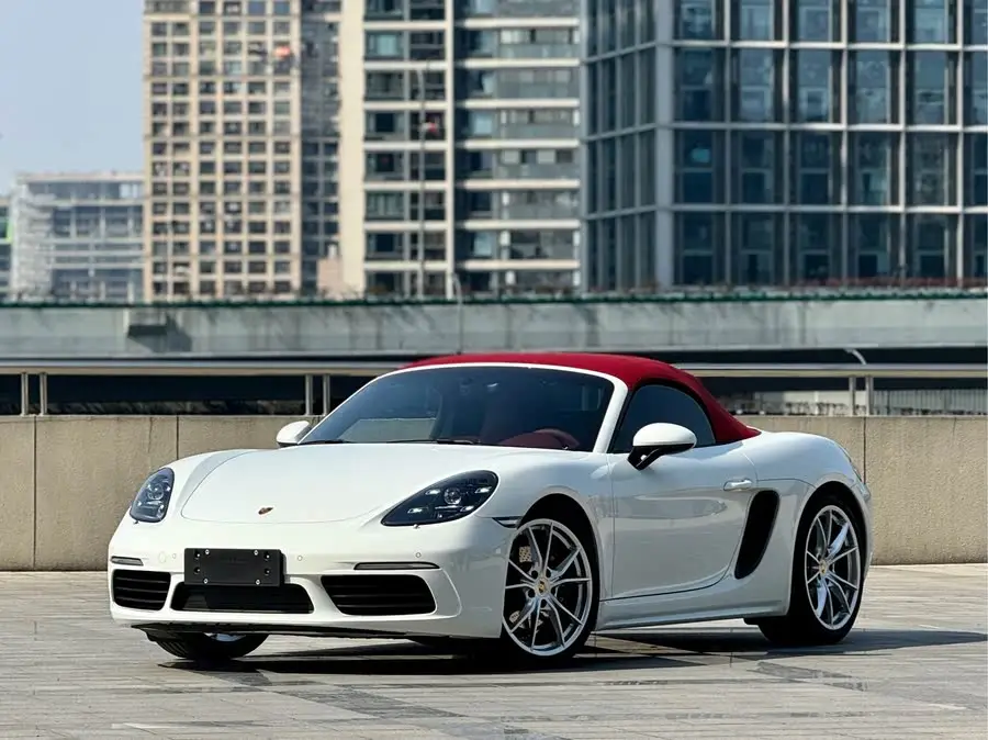 Porsche 718 2022 Model Boxster 2.0T