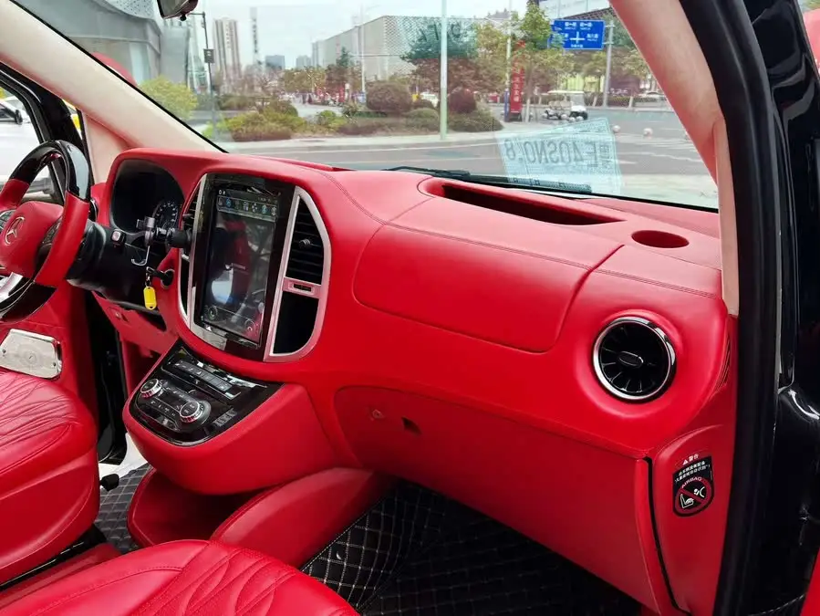 Vito 2021 2.0T Business Edition 7-Seater