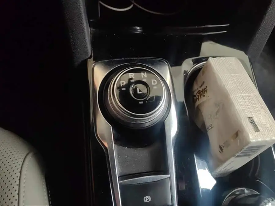 فورد إسكاب 2020 إيكو بوست 245 دفع أمامي إصدار ياو شيانغ